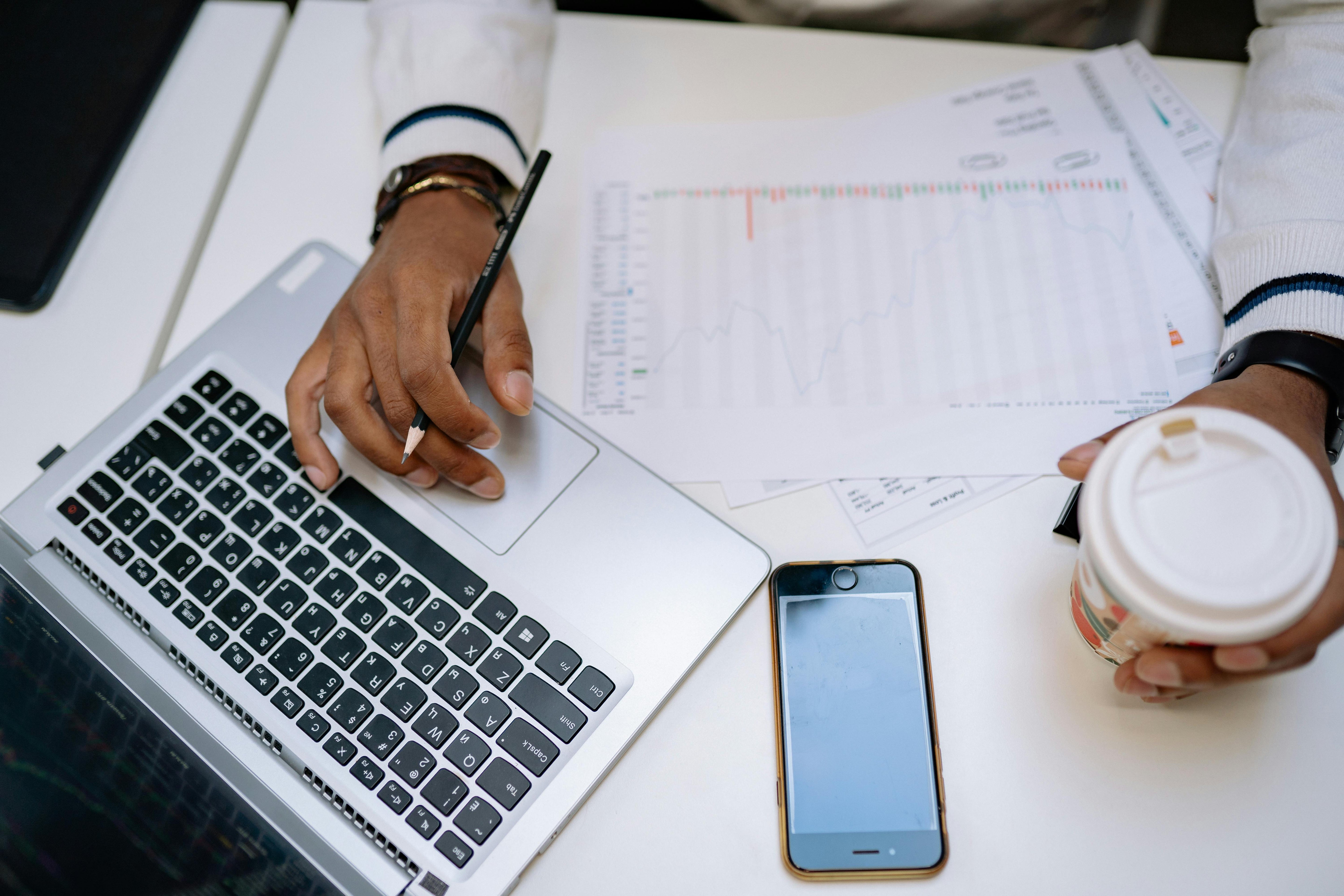 How to Choose the Best Business Laptops