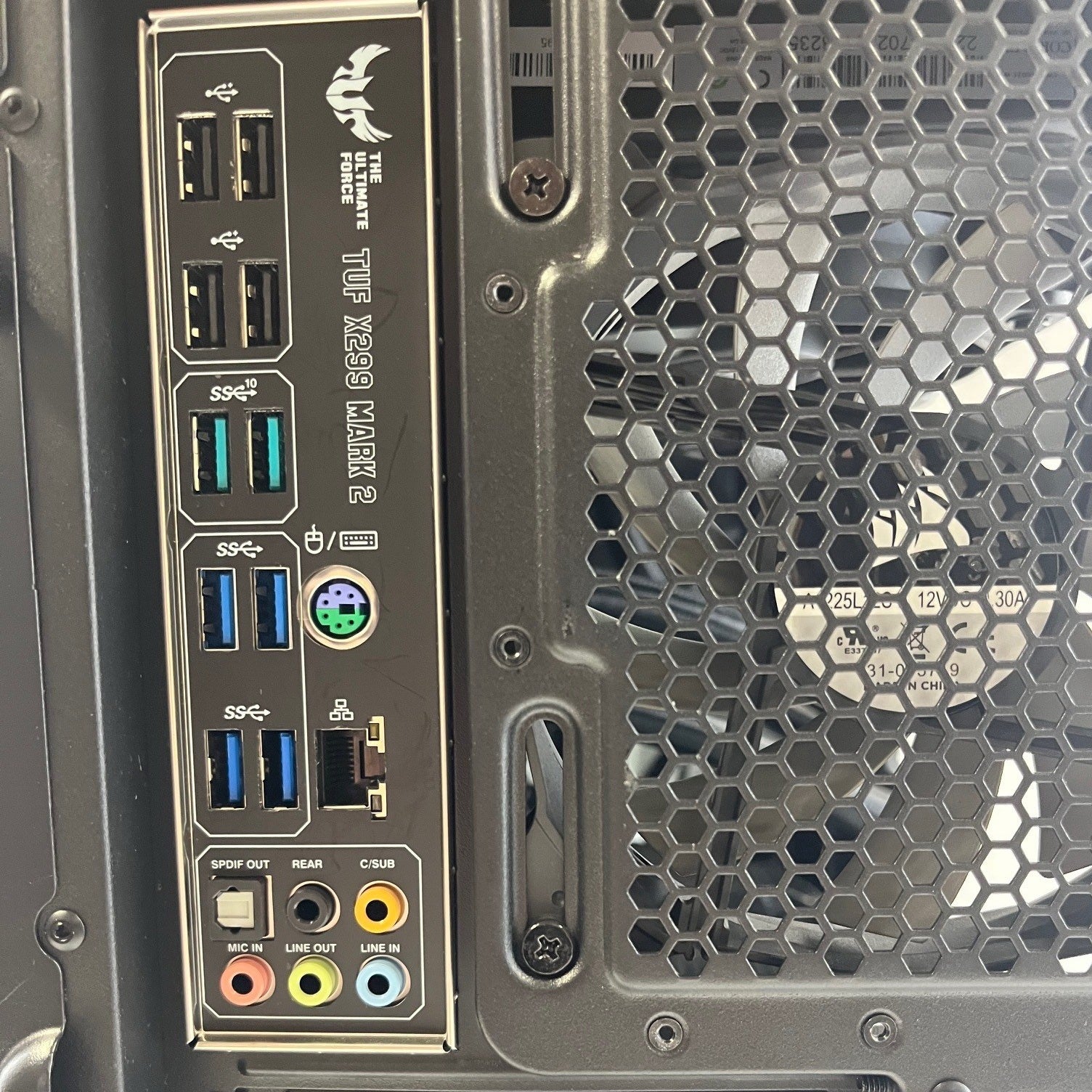 Personal Computer (Silver)